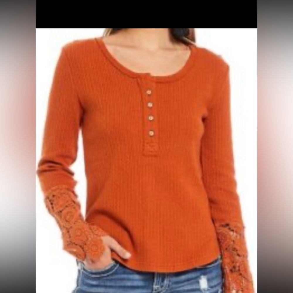Miss Me Embroidered Lace Thermal Top. Size Large